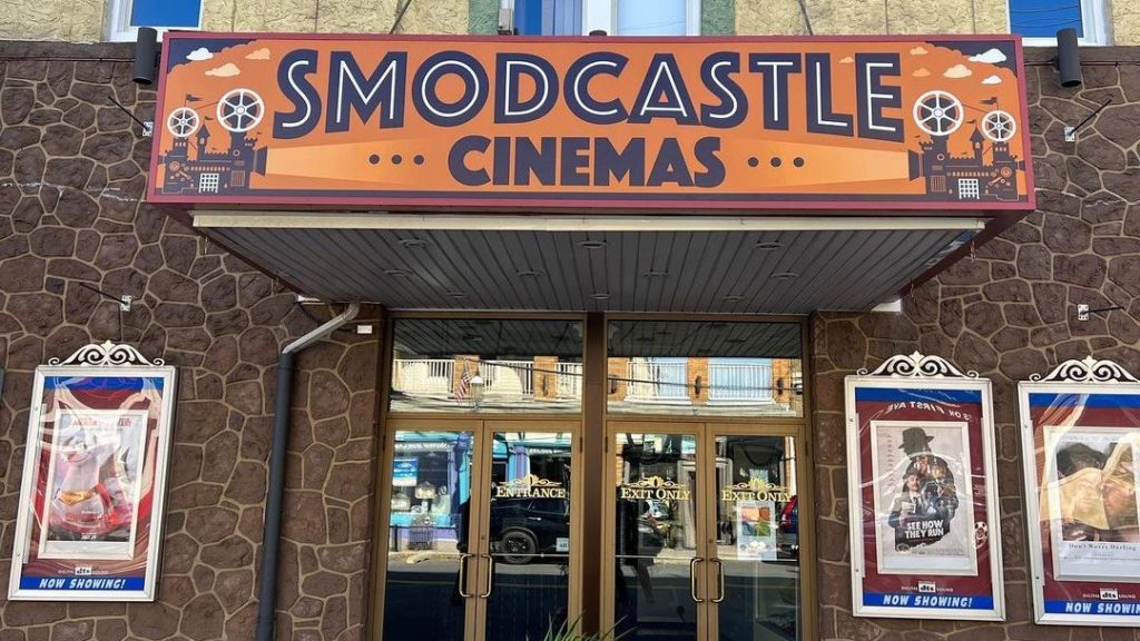 Smodcastle Cinemas, via Kevin Smith's Instagram @thatkevinsmith